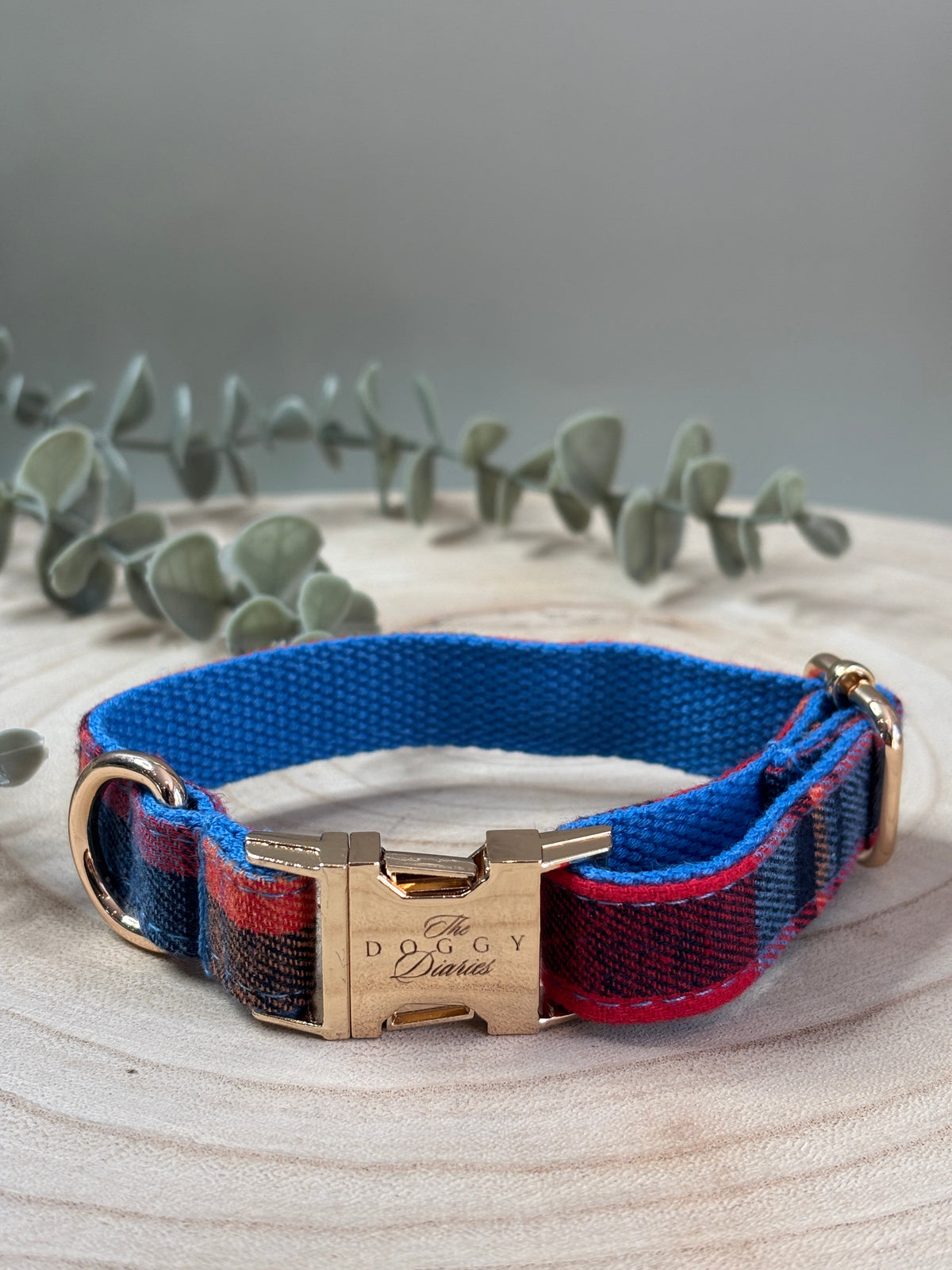 Summer Plaid Collar