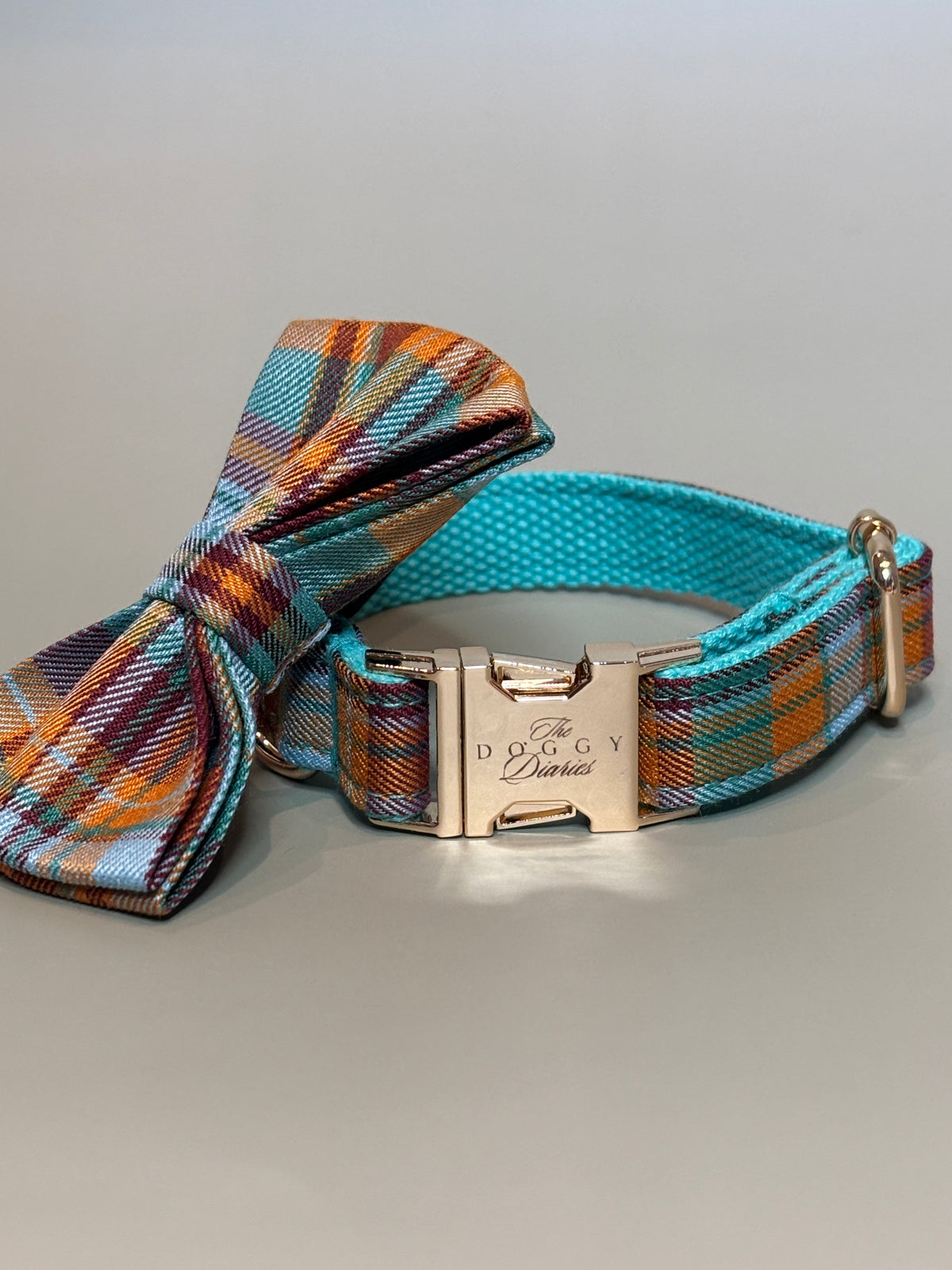 Bright Plaid Collar