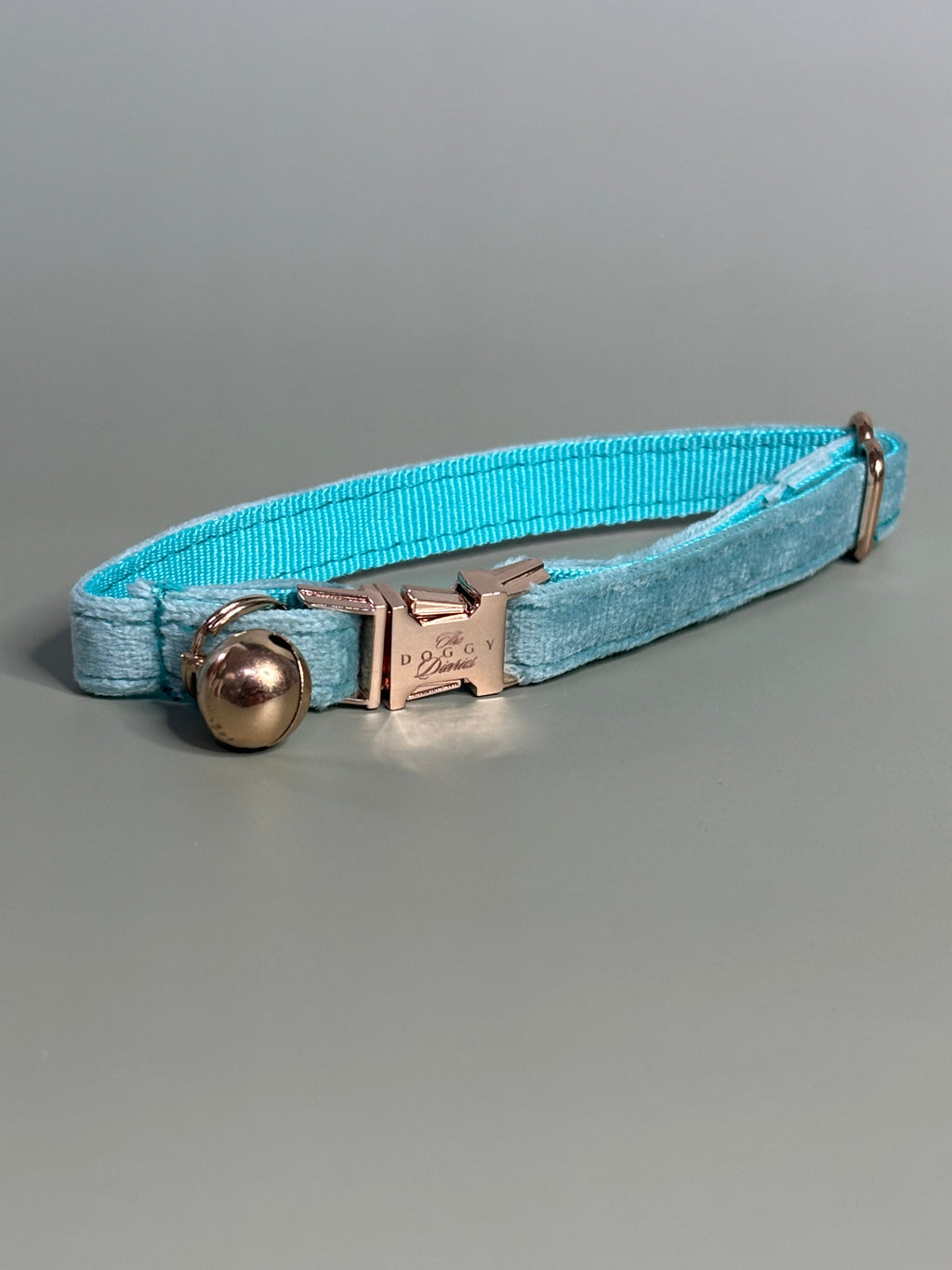 Puppy Velvet Collar